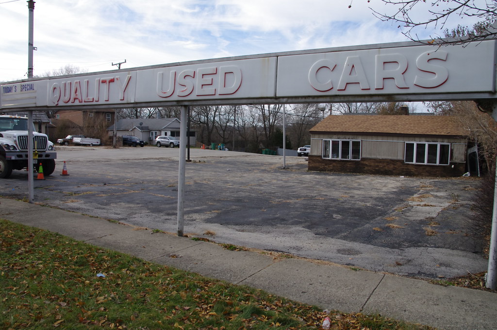 Quailty Used Cars, Lockport, Illinois Defunct Used Car lot… Flickr