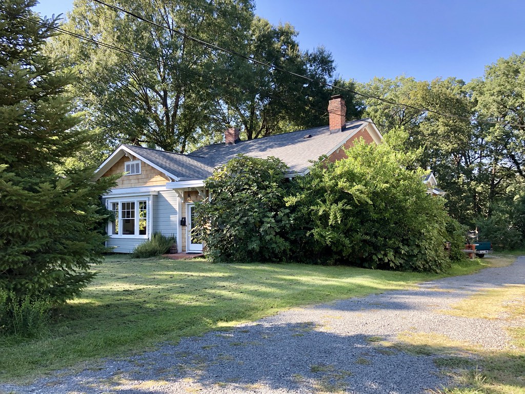 Club Boulevard, WattsHillandale, Durham, NC Warren LeMay Flickr