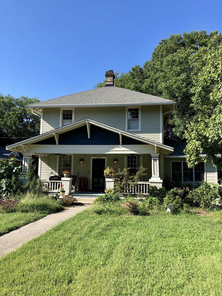 Club Boulevard, WattsHillandale, Durham, NC Warren LeMay Flickr