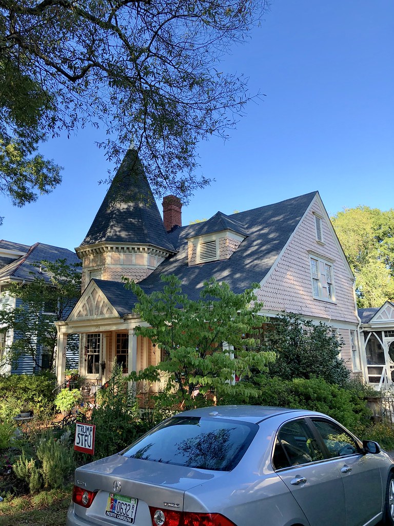 Crowell House, Trinity Park, Durham, NC Warren LeMay Flickr