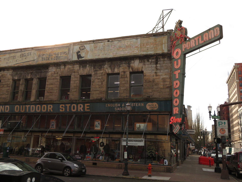 Portland Outdoor Store, Portland, Oregon Ken Lund Flickr