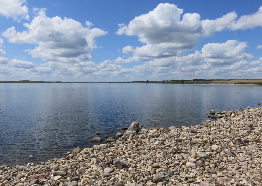 Long Lake (McPherson County, South Dakota) As seen from ju… Flickr