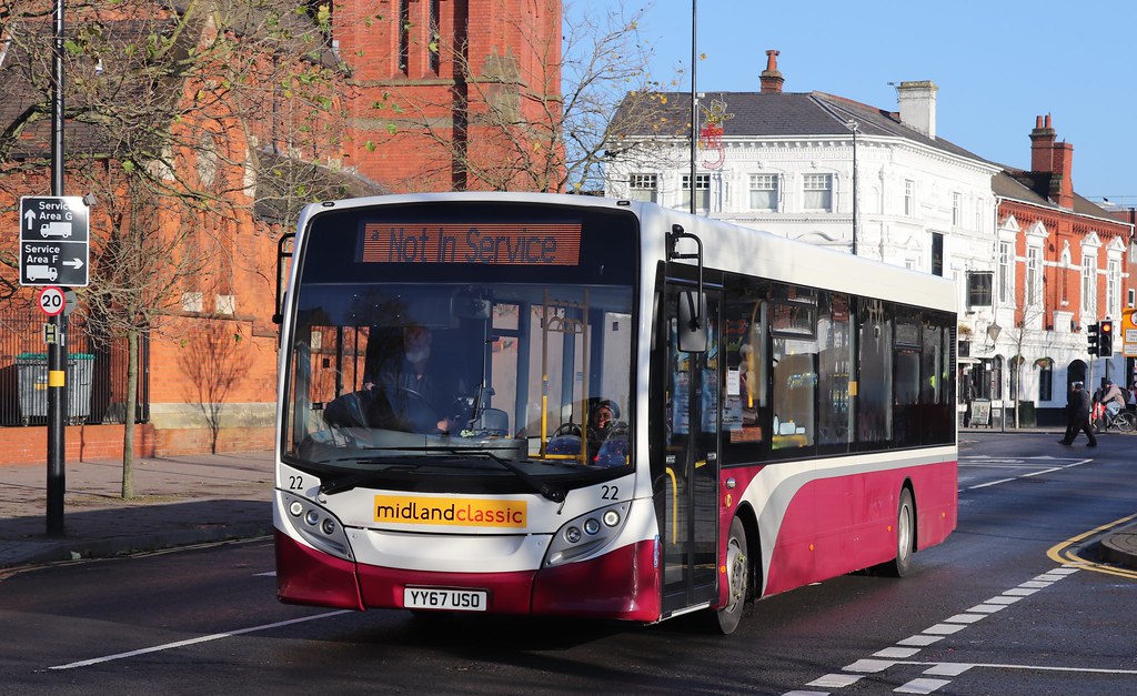 YY67USO AD E200 Midland Classic Ex Your Bus, Heanor. Des… Flickr