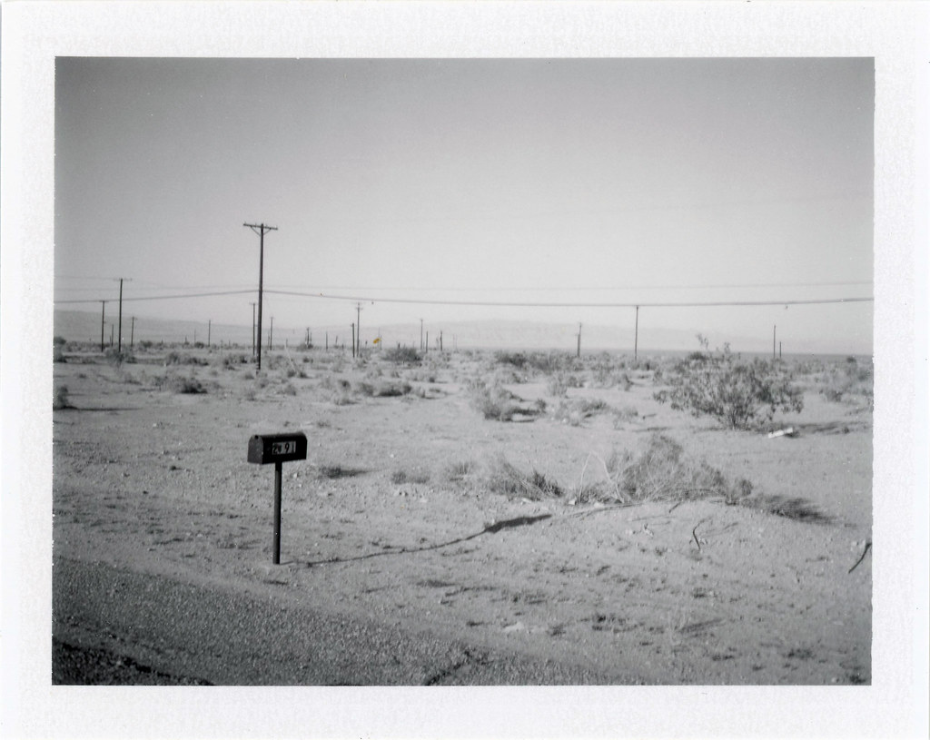 Salton City, CA Polaroid 190, Fuji FP100B moominsean Flickr