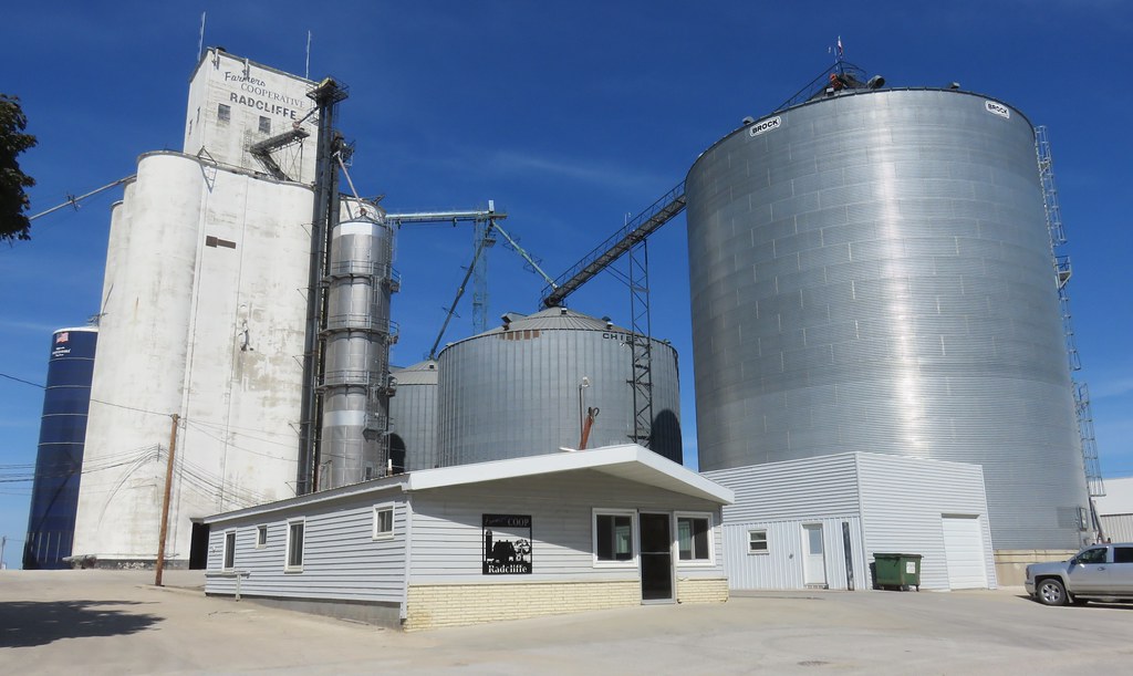 Farmers Cooperative Grain Elevator (Radcliffe, Iowa) Flickr