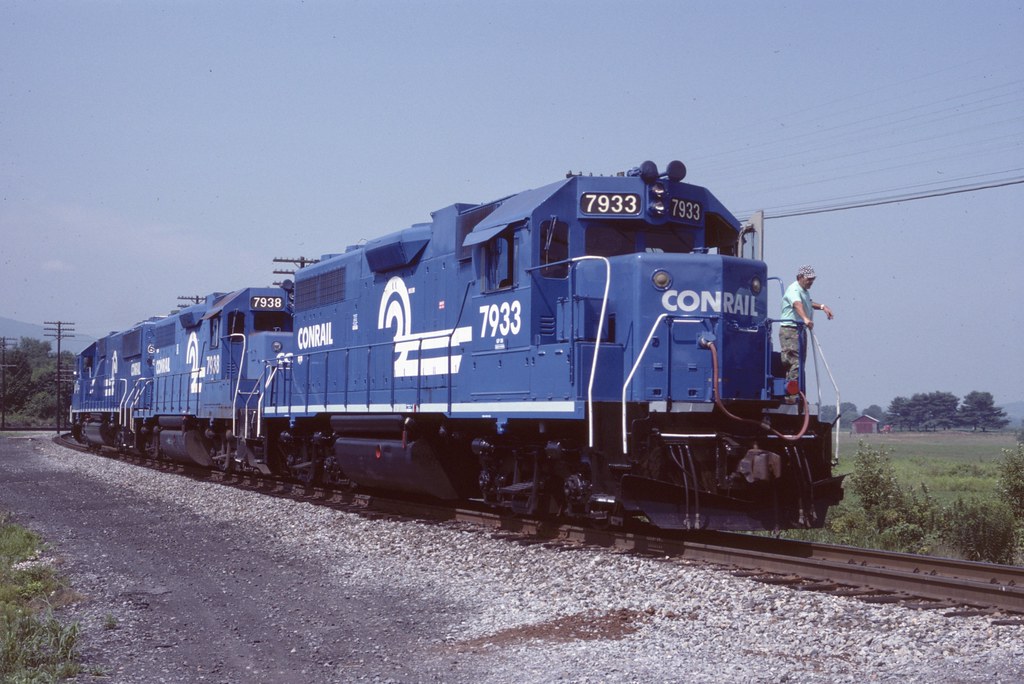 CR 7933 Nesbit,PA Conrail 4142 Flickr