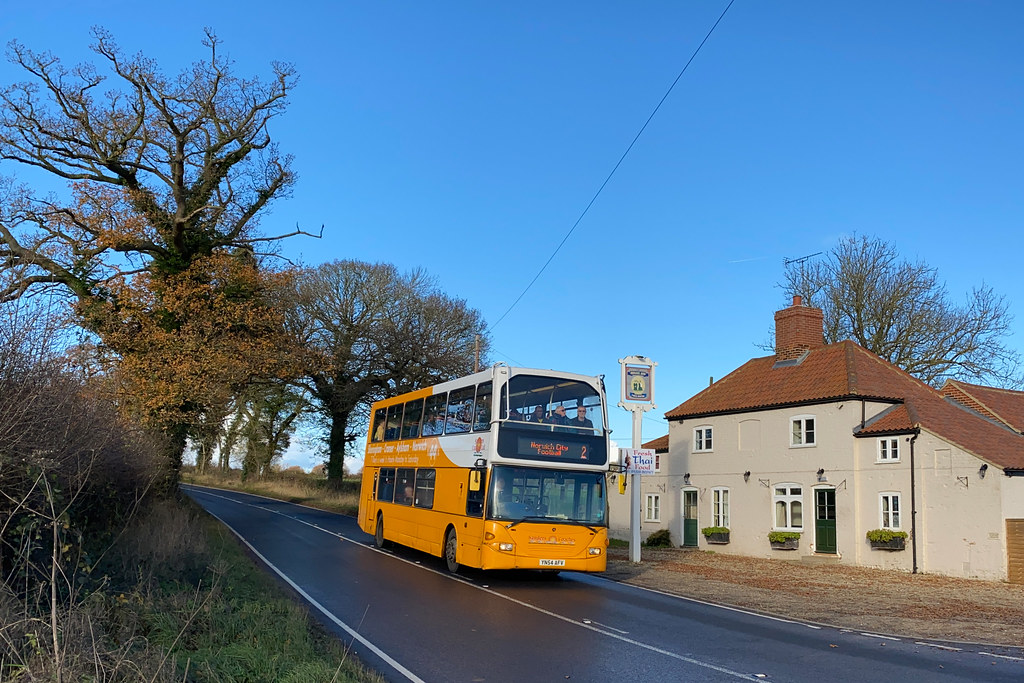 Sanders 114 YN54 AFV 2 1215 Fakenham to Norwich City … Flickr