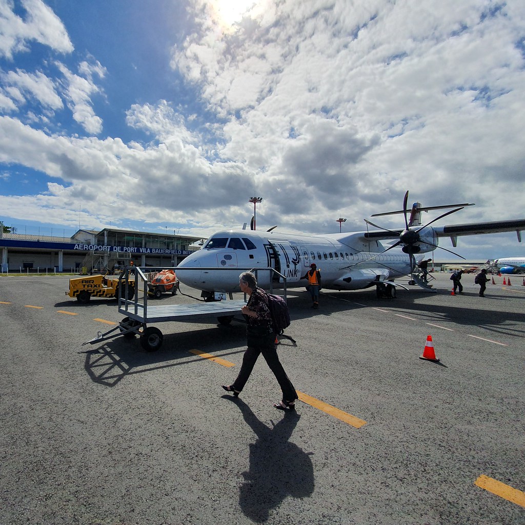 Fiji Link DQFJZ as flight FJ267 from Suva, Fiji arrival a… Flickr