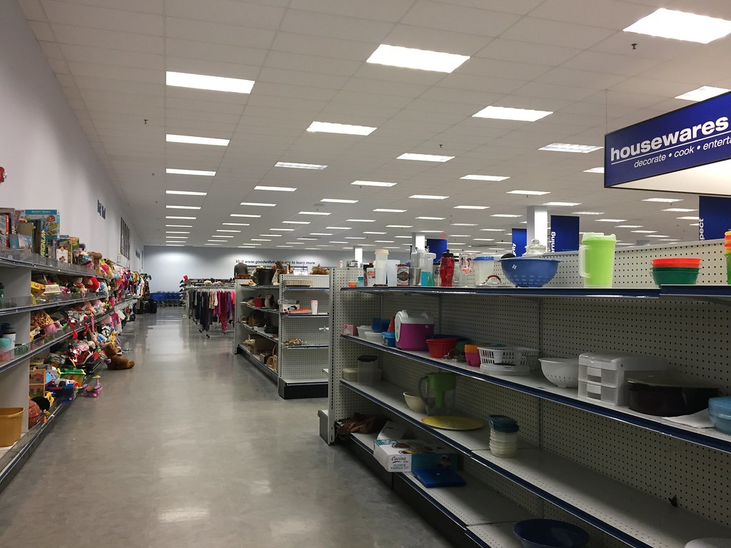 Goodwill Retail Operations Center interior Goodwill Retail… Flickr