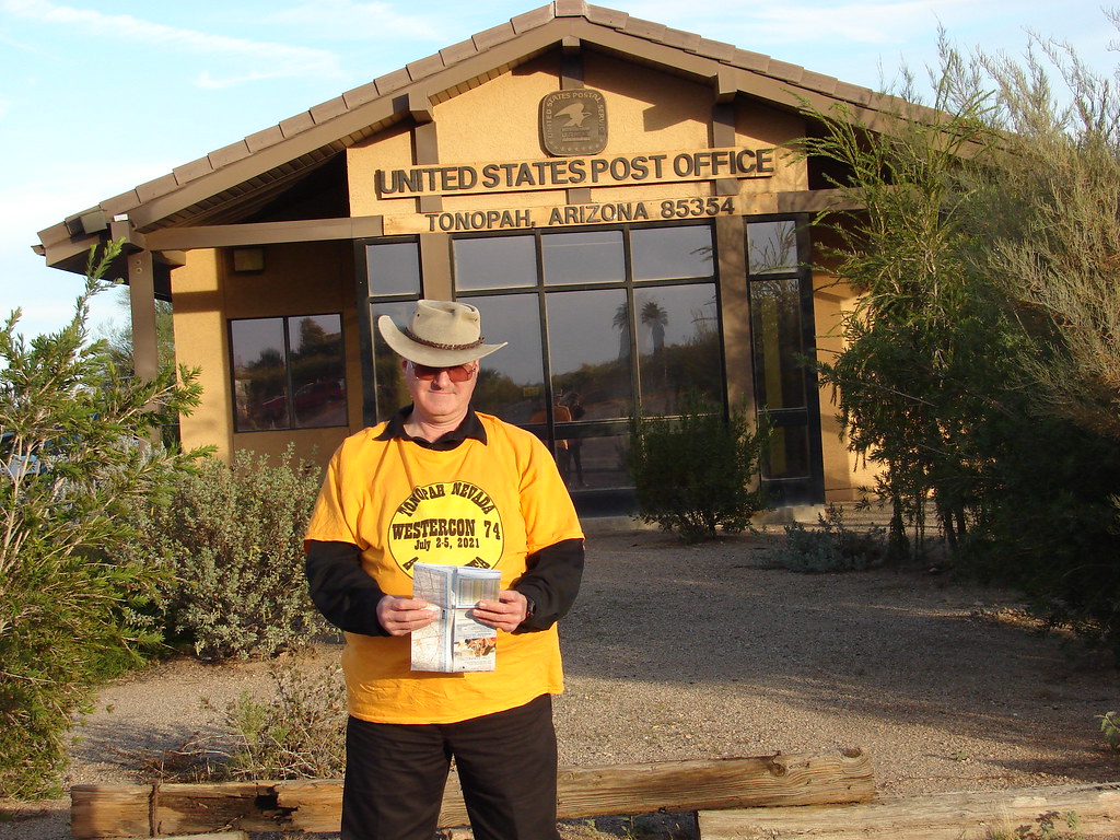 Tonopah in Tonopah Westercon 74 Tonopah (Nevada) Chair Kev… Flickr