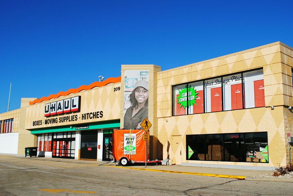 UHAUL McHenry, Illinois Former Walmart Cragin Spring Flickr