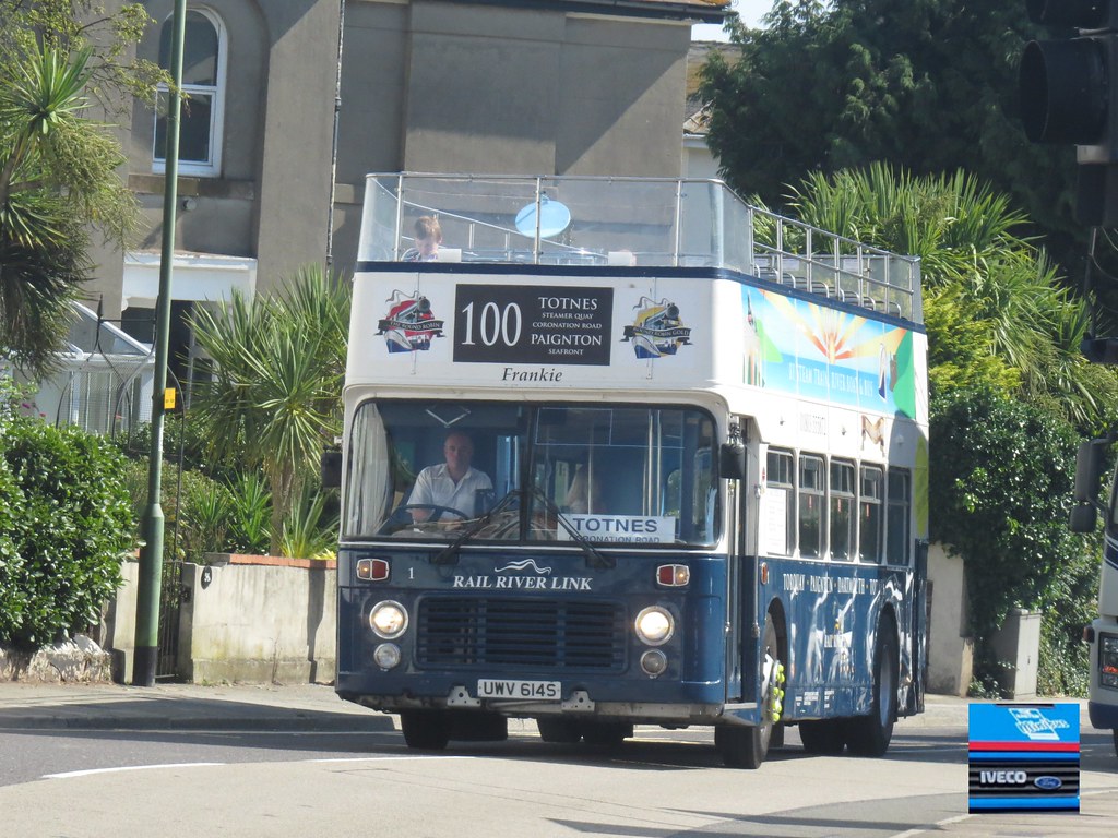 UWV614S Totnes Road, Paignton, Devon, August 2015. Flickr