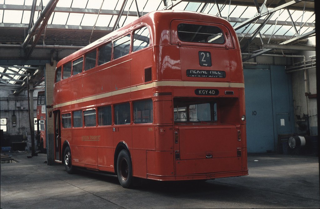 Turnham Green & Stamford Brook Garages FRM 1 in Turnham Gr… Flickr