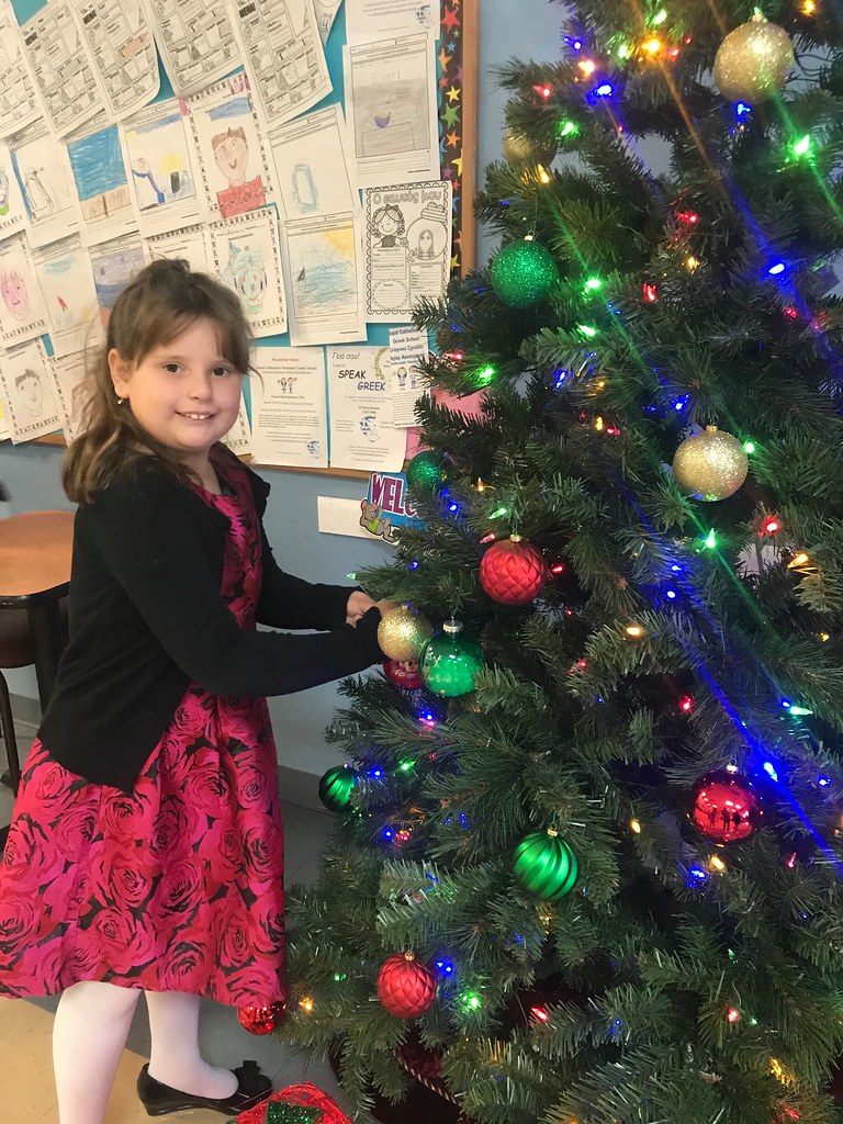 Sunday School Decorates Christmas Tree December 8, 2019 Flickr