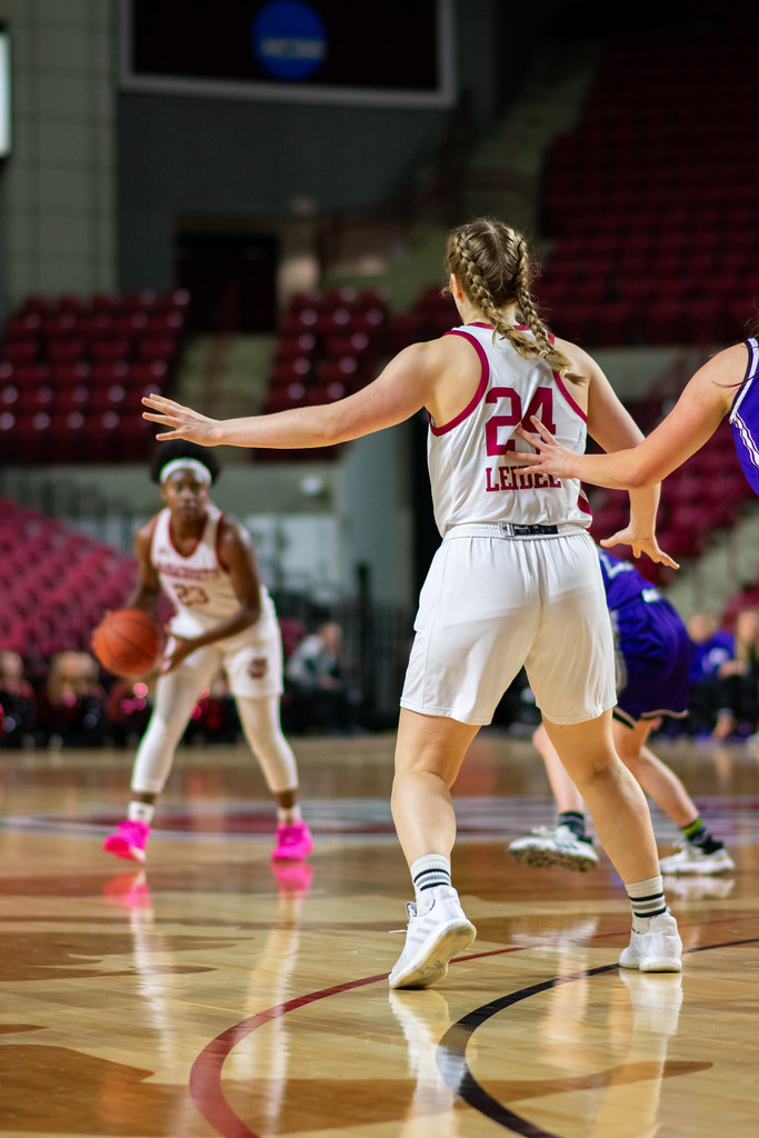 Women's Basketball vs Holy Cross Women's Basketball wins a… Flickr