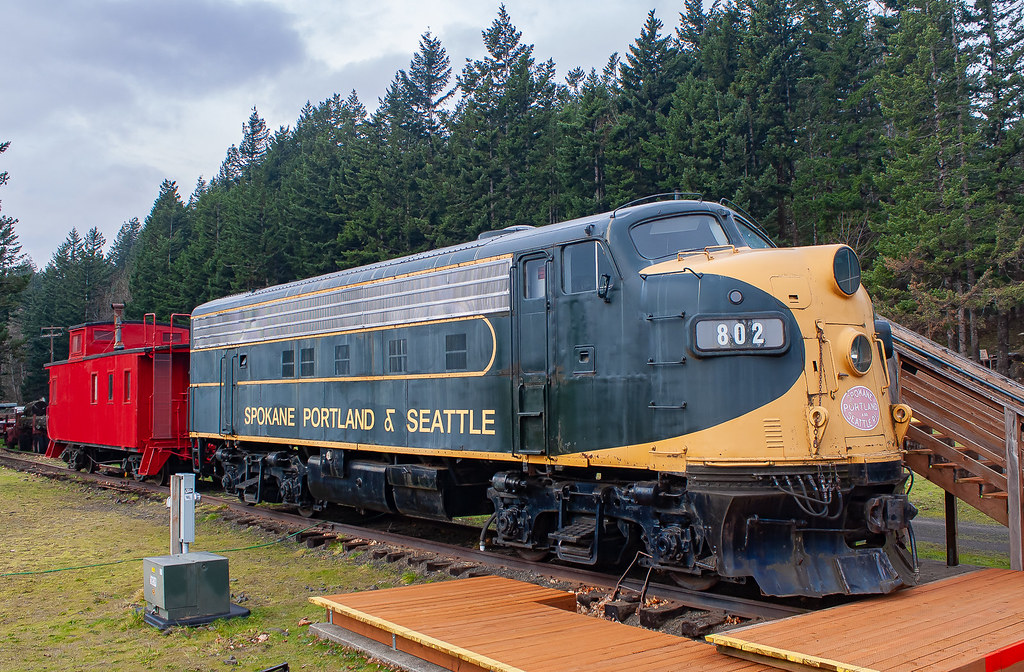 Spokane, Portland & Seattle SPS 802 (EMD F3A) Stevenson, … Flickr