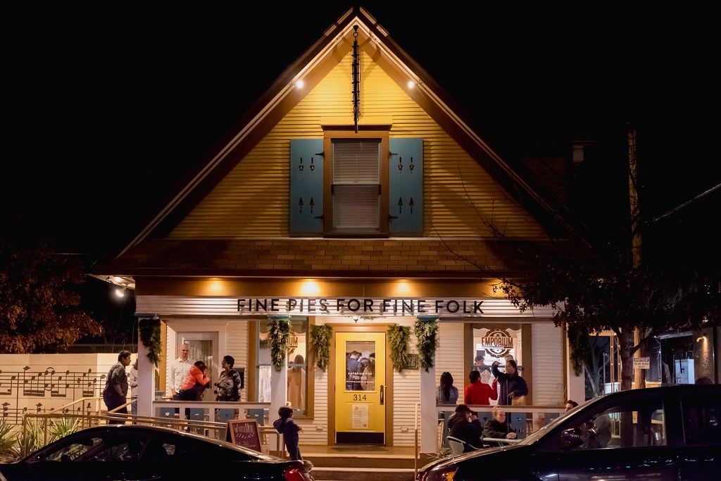 Fine Folk Emporium Pies in Arts District, Dallas, T… Ron