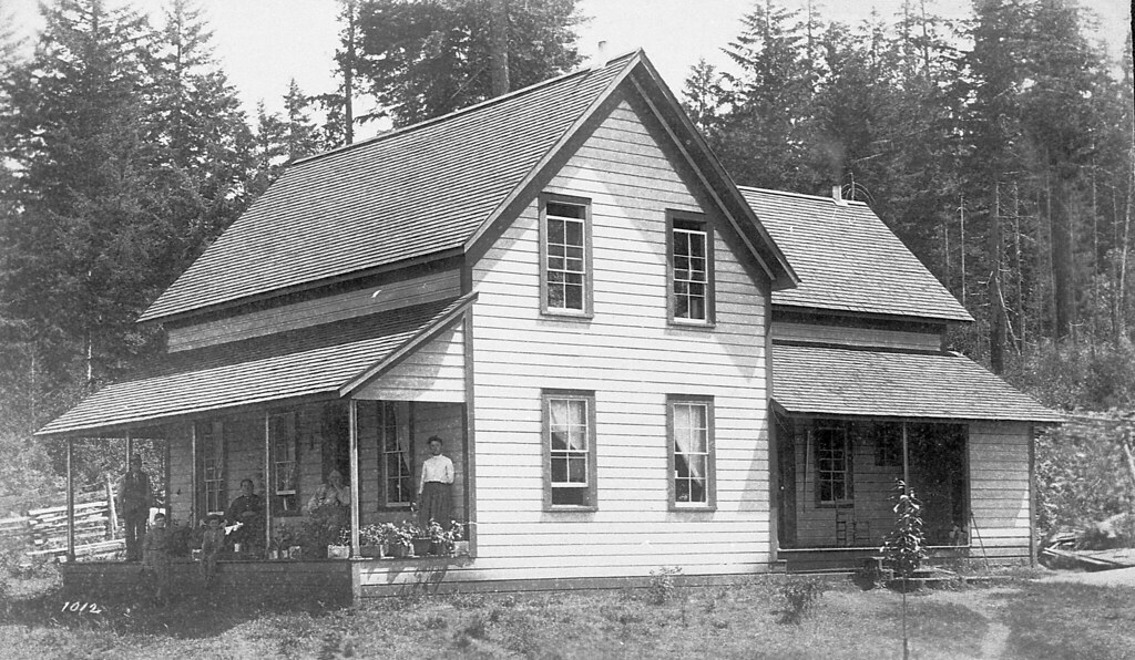 Drury home Marcola, Oregon In 1901 he donated land … Flickr