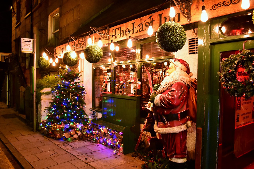 Christmas Lights at Barmouth ,Gwynedd Wyn Edwards Flickr