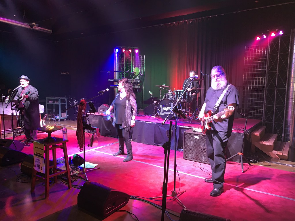 12719 At The Garages NW Sugar Shakers Flickr