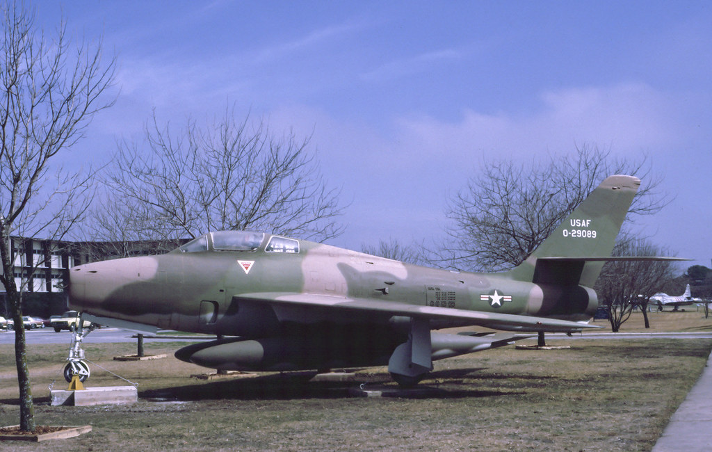 F84F Lackland AFB (TX), 28 January 1987. 529089 was buil… Flickr
