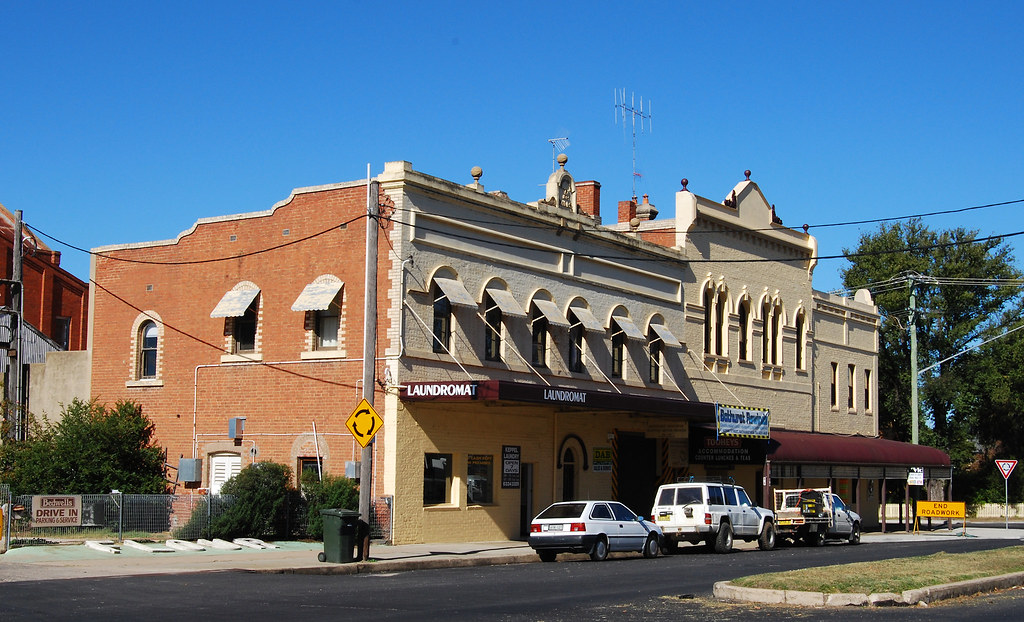 Victoria Hotel, Bathurst, NSW. 3 Keppel St, Bathurst, NSW.… Flickr