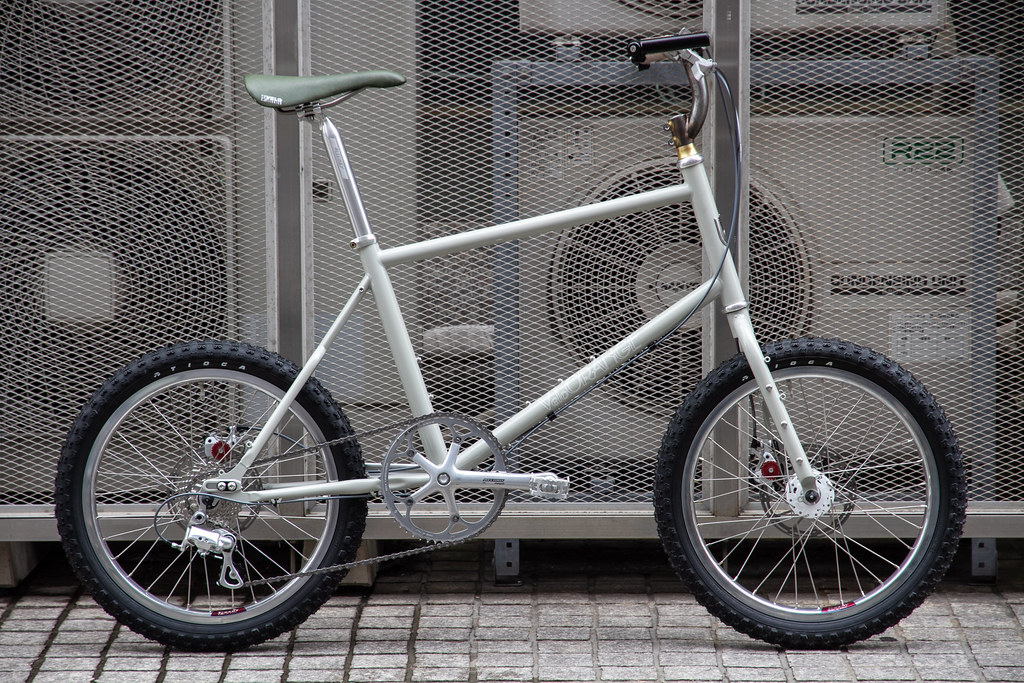 *VELO ORANGE* neutrino (L) Frame *VELO ORANGE* neutrino H… Flickr