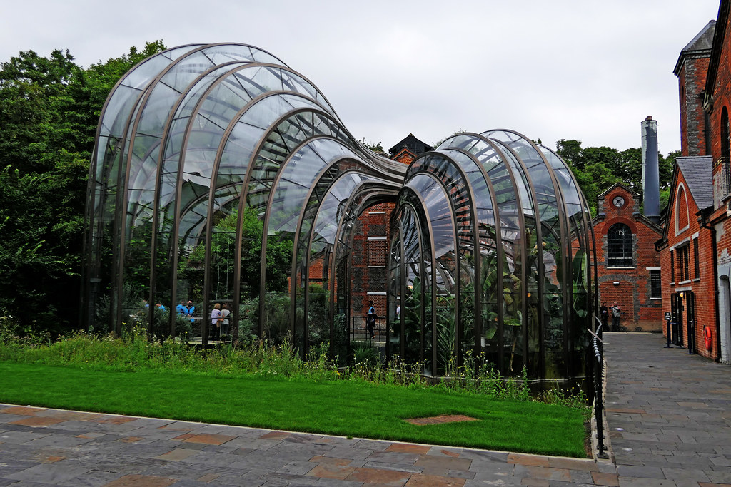 Glass House Thomas Heatherwick Glass House The Discovery E… Flickr