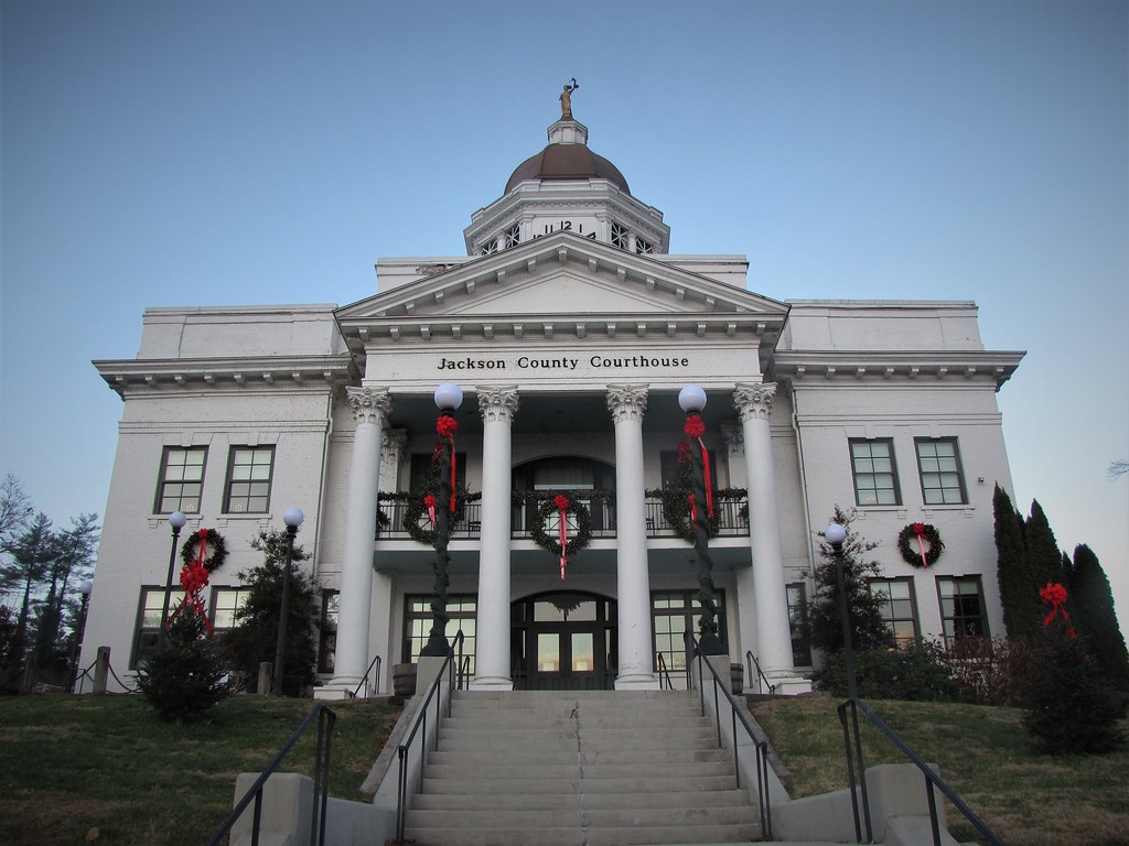 Jackson County Courthouse at Christmas The historic Jackso… Flickr
