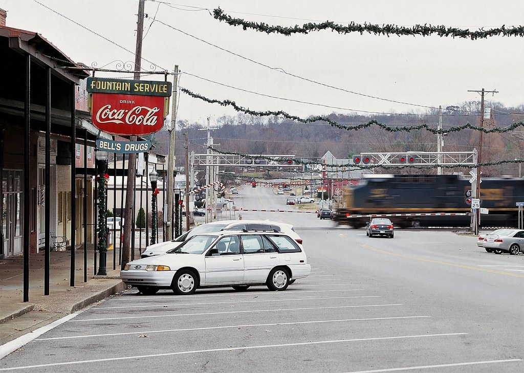 Thanksgiving in Sebree It's Thanksgiving Day in quiet and … Flickr