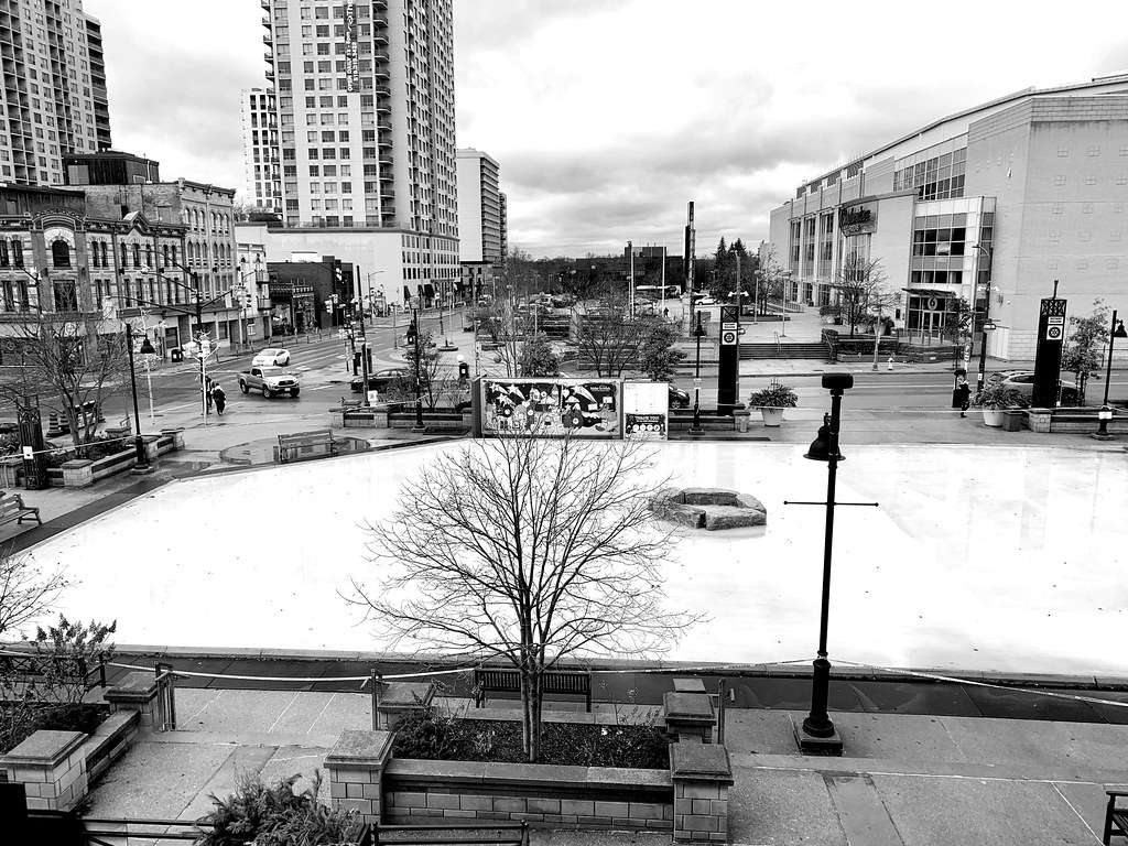 Skating rink, Covent Garden Market Dennis Sparks Flickr