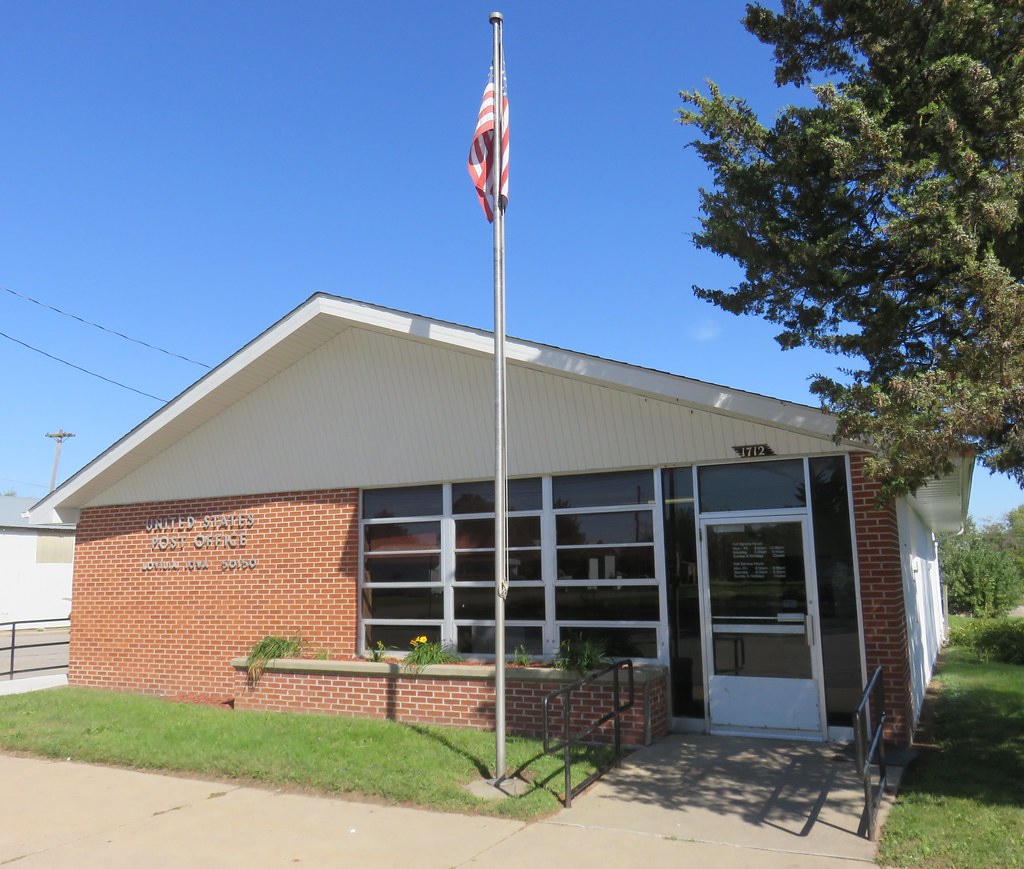 Post Office 50150 (Lovilia, Iowa) Lovilia, Iowa is a small… Flickr