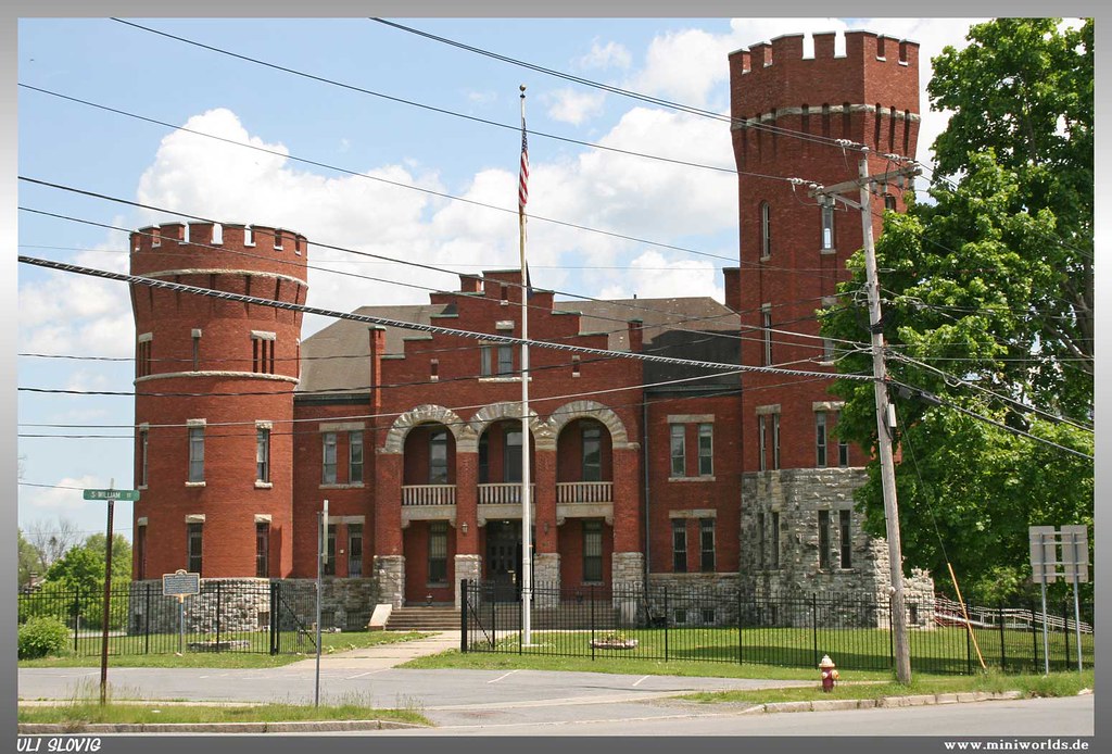 Whitehall Armory a photo on Flickriver