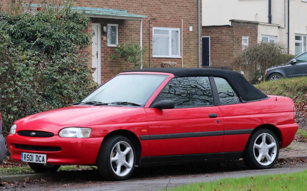 R501 DCA (1) 1997 Ford Escort Calypso 16v cabriolet. 1597c… Nivek