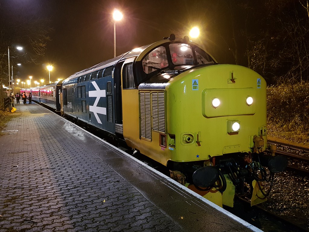 37418 2R24 Rhymney 05/12/2019 2R24 1746 Cardiff Central to… Flickr