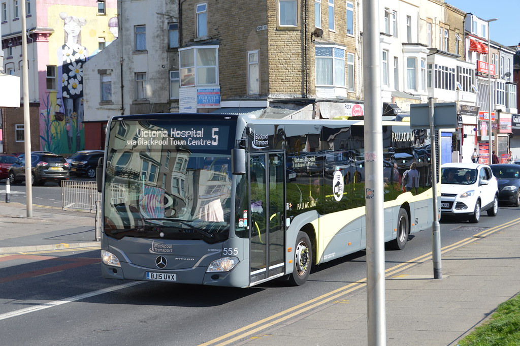 Blackpool Transport 555 BJ15UVX MercedesBenz Citaro… Flickr