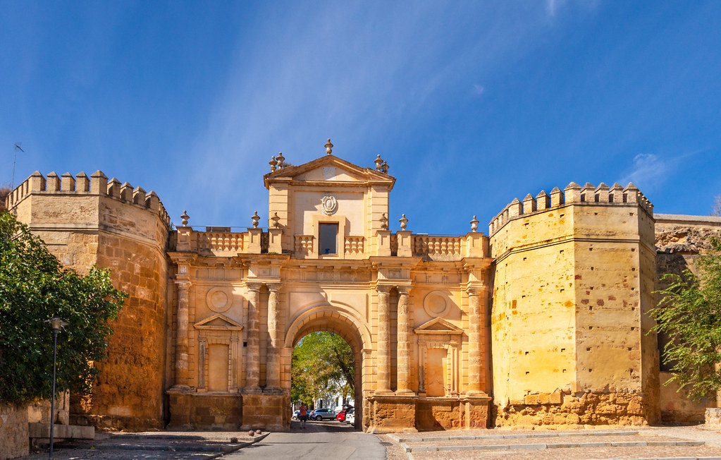 Cordoba Gate This is a very old Roman era gate in Carmona,… Flickr