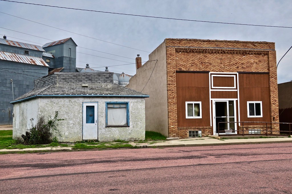 Abandoned, Egan, SD Vacant buildings in Egan, South Dakota… Robby