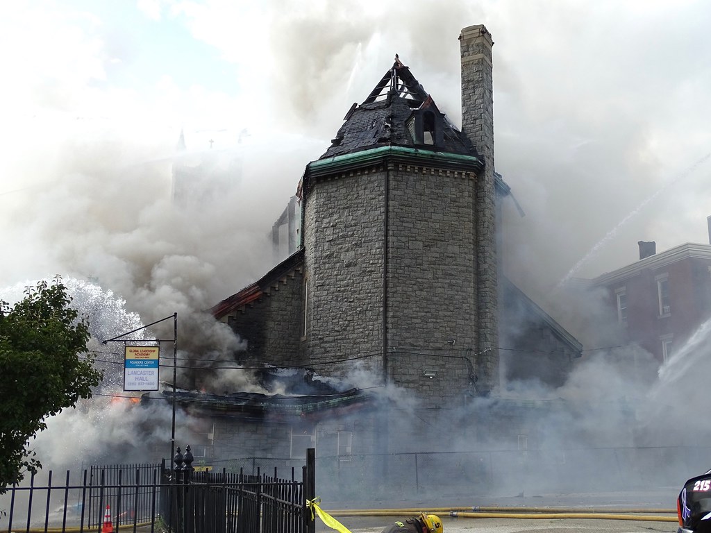 PFD 3 Alarm Church Fire Philadelphia Fire Department 3 Ala… Flickr
