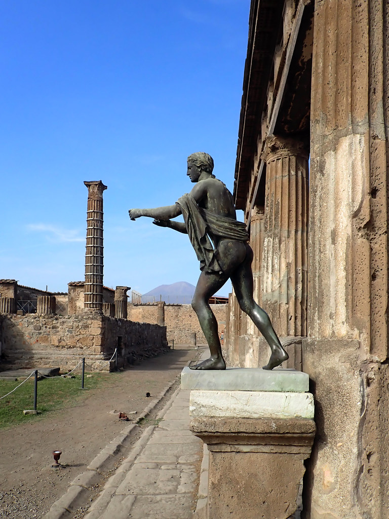 Italy 2019, Pompeii Pompei, statues in the Forum The Island Kings