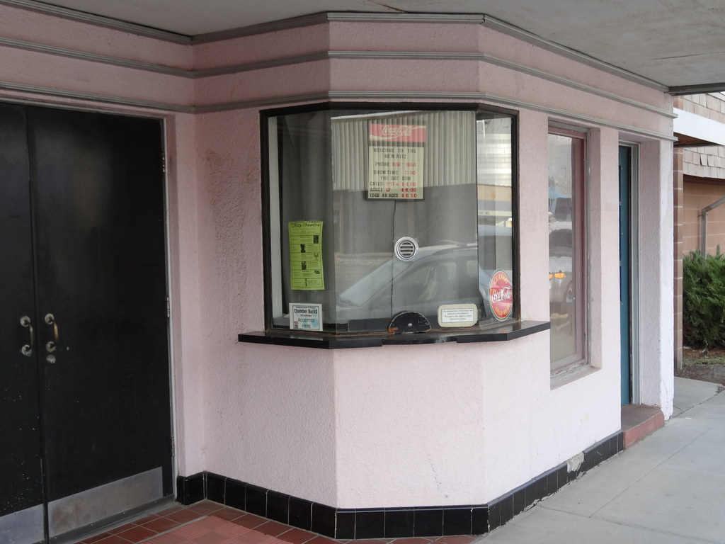 The Ritz Theater, Ritzville, WA (2) **Ritzville Historic D… Flickr