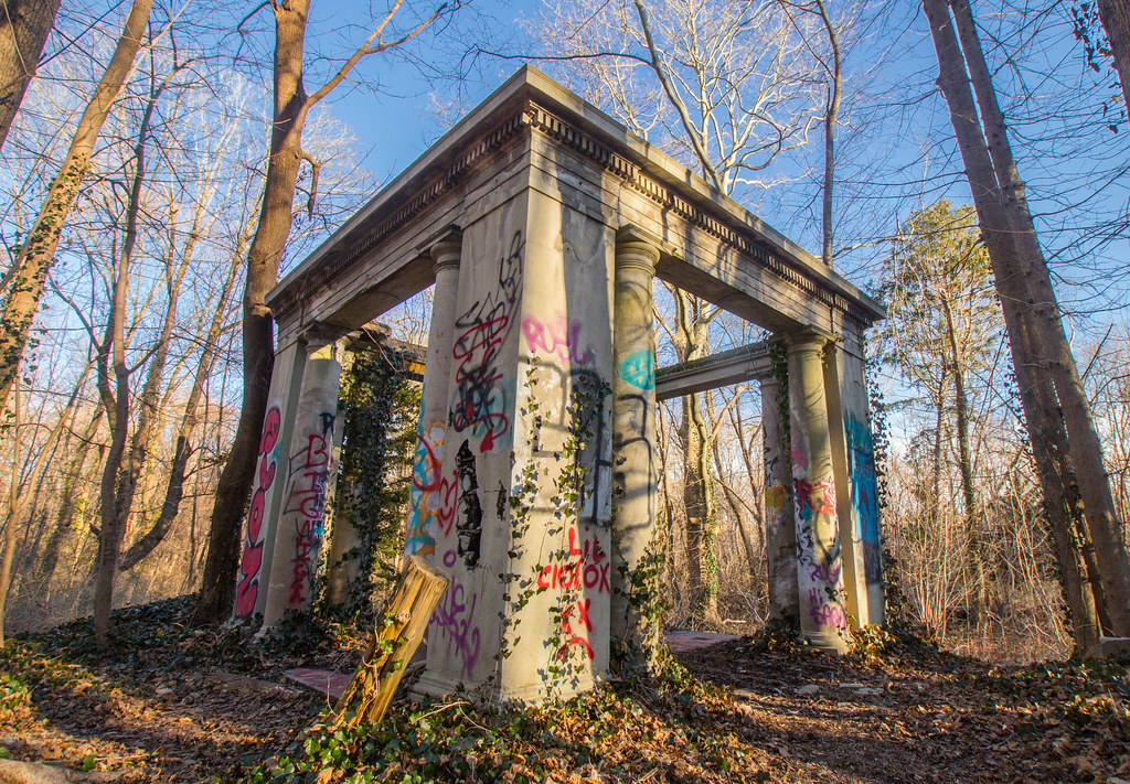 Muttontown Preserve/Knollwood Estate Flickr