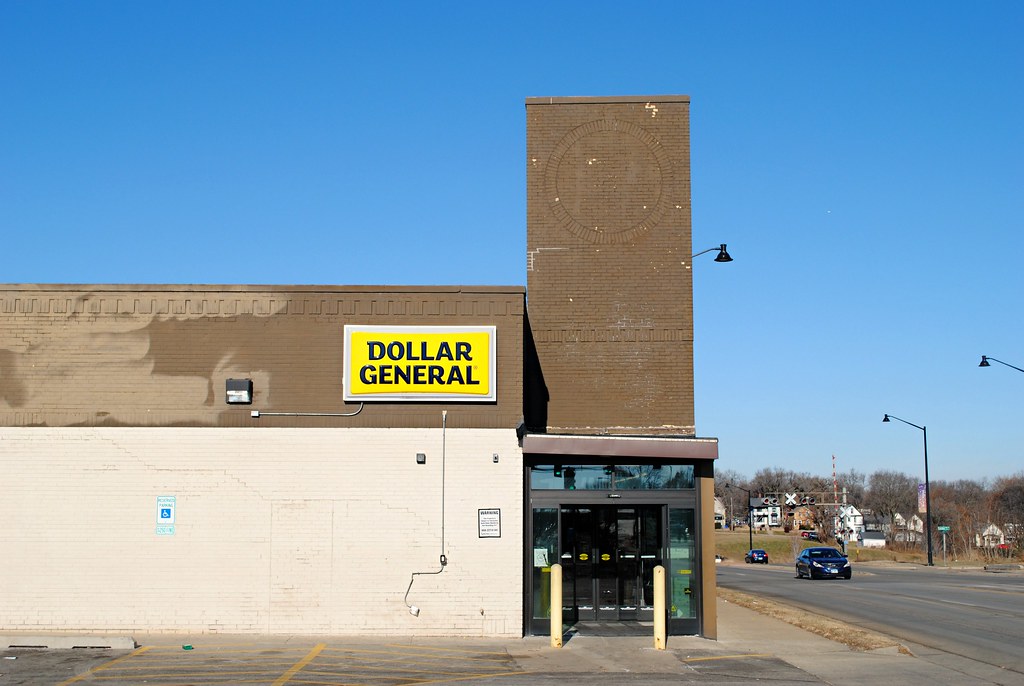Dollar General Rockford, Illinois This building may have… Flickr
