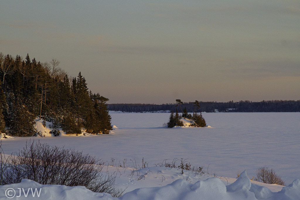 "Islet on Night Hawk Lake" Golden hour in Northeastern Ont… Flickr