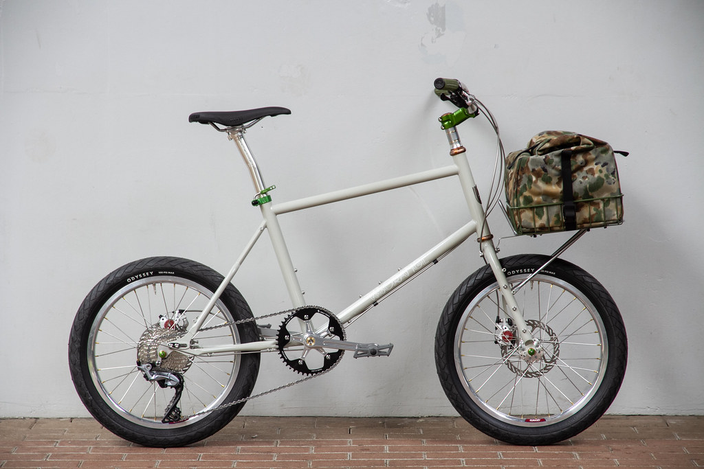 *VELO ORANGE* neutrino (L) Frame *VELO ORANGE* neutrino H… Flickr