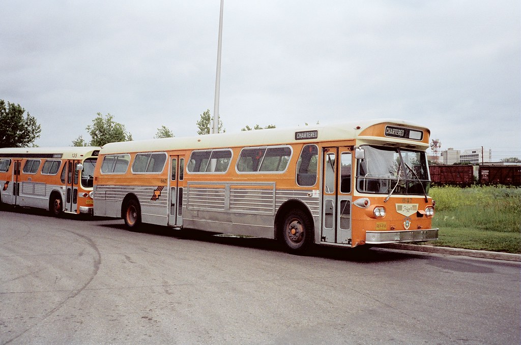 09946P Winnipeg Transit 647 Transit Garage 13 Jul 19… Flickr