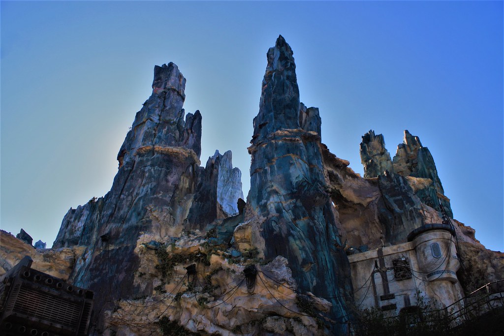 STAR WARS GALAXY'S EDGE Millennium Falcon Smuggler's Run… Flickr