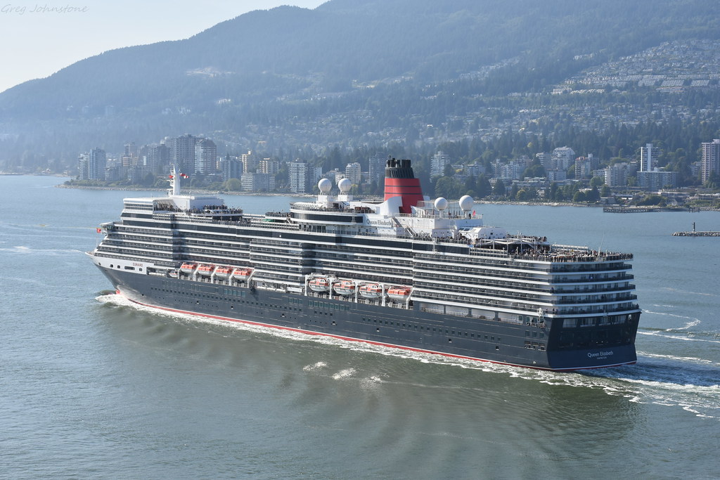 Queen Elizabeth Sail Away 13 The Queen Elizabeth of Cuna… Flickr