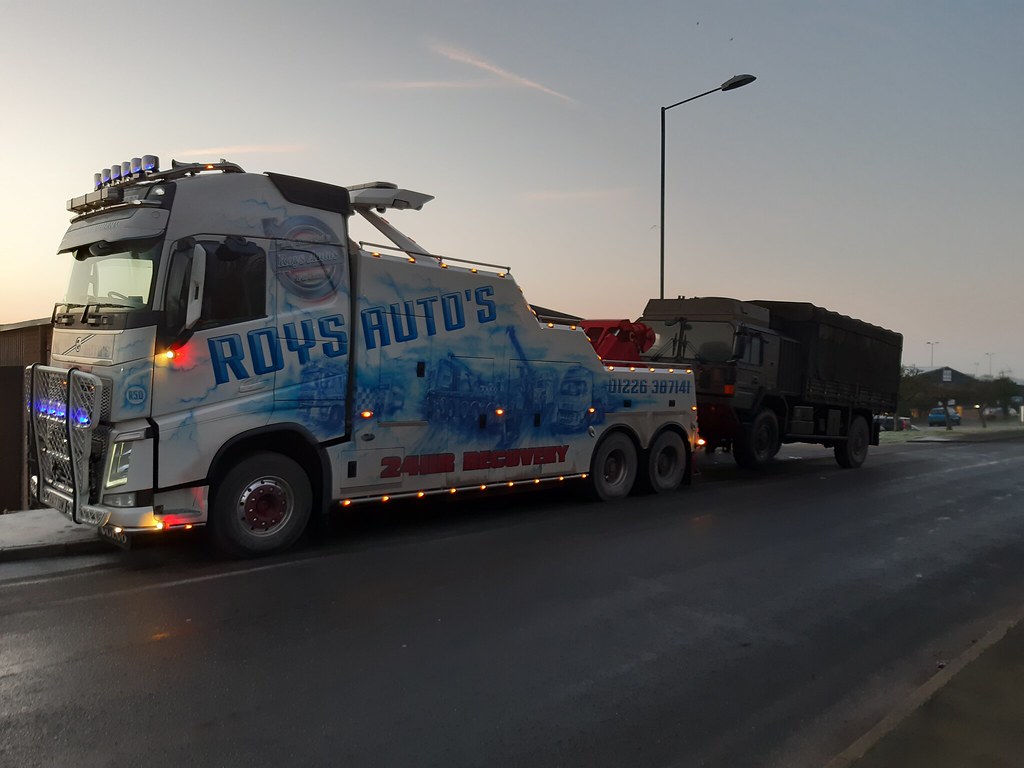 Roys Auto Roys Autos wrecker with milatary MAN Trevor Hatt Flickr