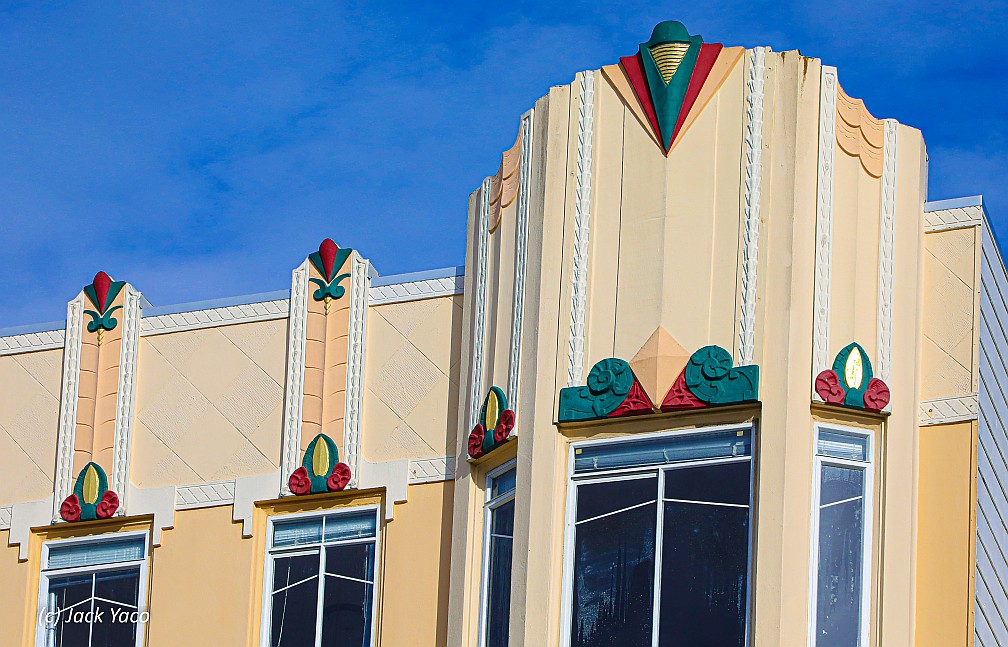 Art Deco Detail, San Francisco An apartment building in th… Flickr